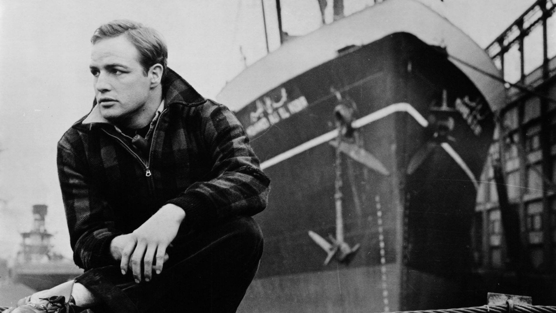 ۱۸۹. در بارانداز (On the Waterfront)