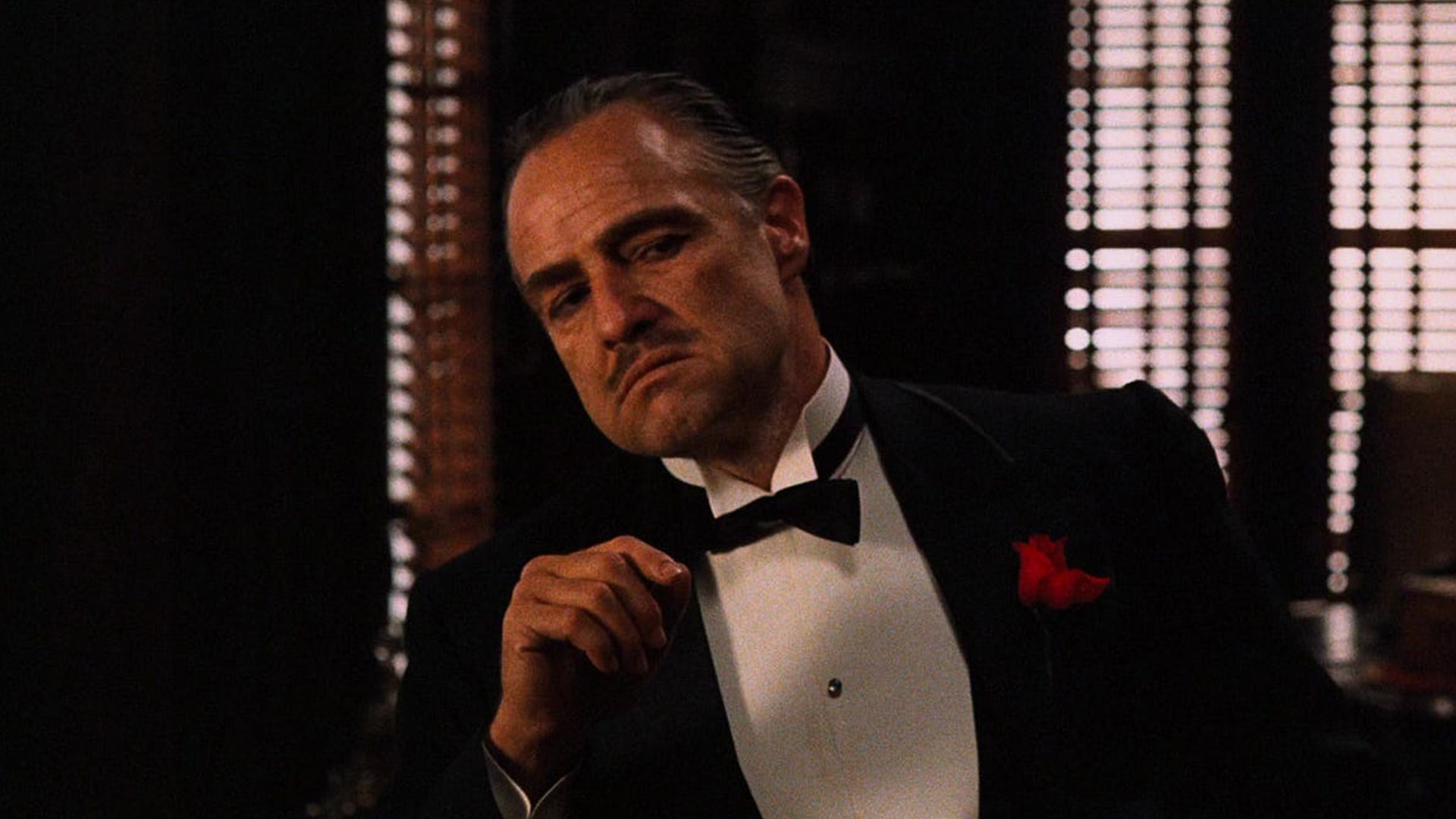 ۲. پدرخوانده (The Godfather)